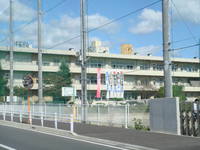 大胡中学校